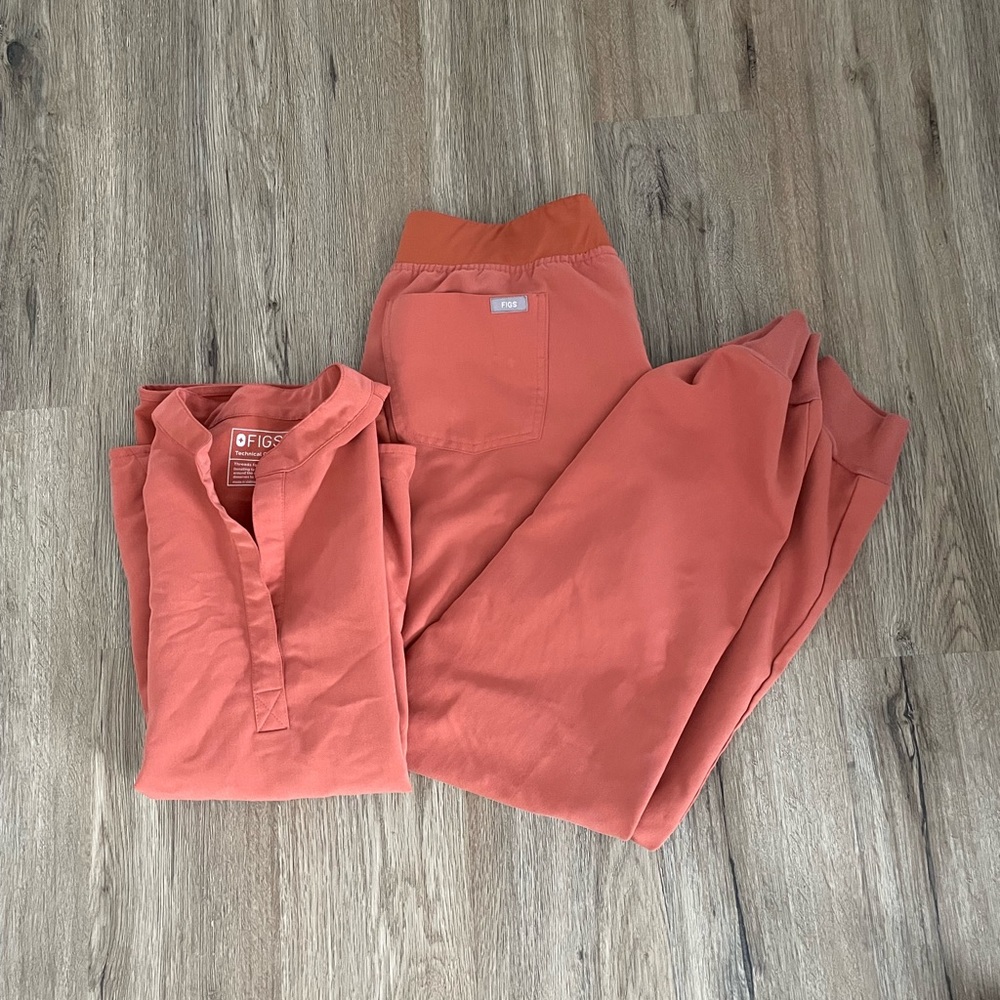 Terracotta figs scrub set